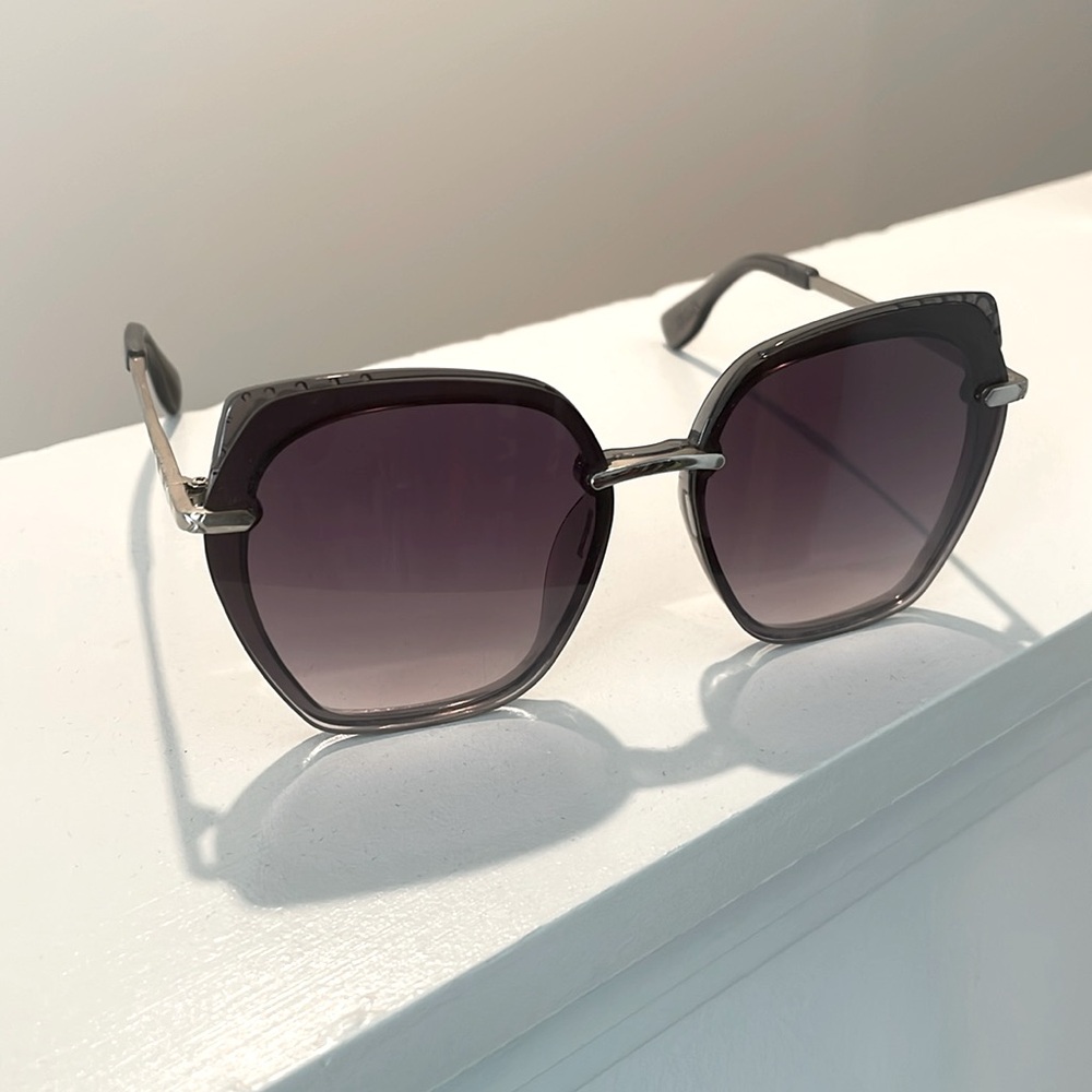 Nanette woman oversized cat eyed sunglasses